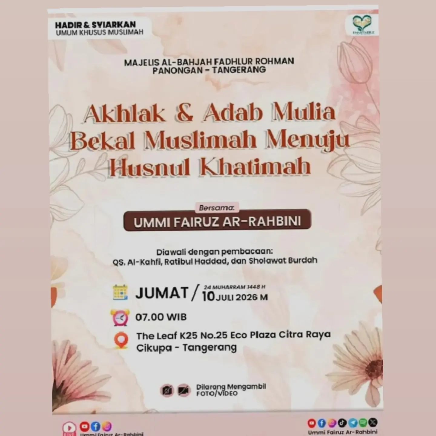 Akhlak & Adab Mulia Bekal Muslimah Menuju Husnul Khatimah